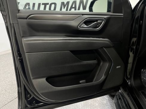 Used 2021 GMC Yukon AT4 w/ Technology Package AWD/4WD image 14