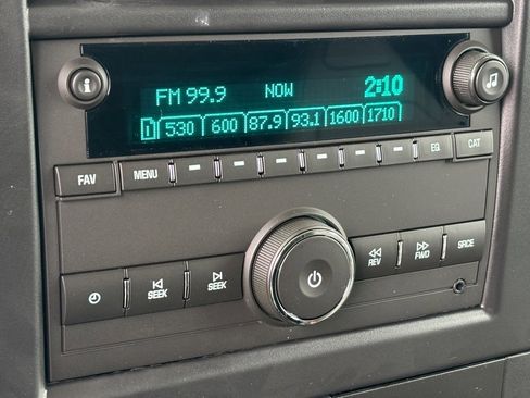 New 2025 Chevrolet Express 3500 w/ Driver Convenience Package image 5