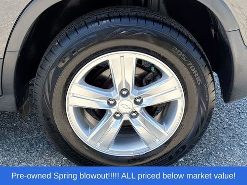 Used 2018 Chevrolet Trax LT w/ LT Convenience Package AWD/4WD image 14