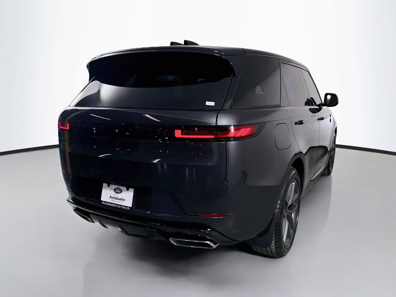 New 2026 Land Rover Range Rover Sport Dynamic SE AWD/4WD image 5