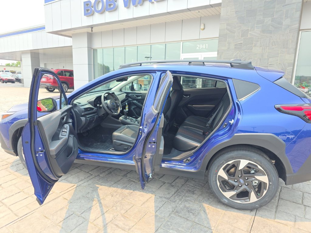 New 2026 Subaru Crosstrek 2.5i Limited w/ Crosstrek Mirror Package AWD/4WD image 2