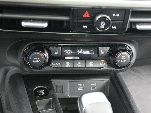 New 2026 Nissan Kicks SV w/ SV Premium Package AWD/4WD image 11