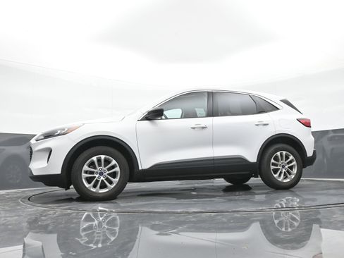 Used 2022 Ford Escape SE w/ Convenience Package image 40