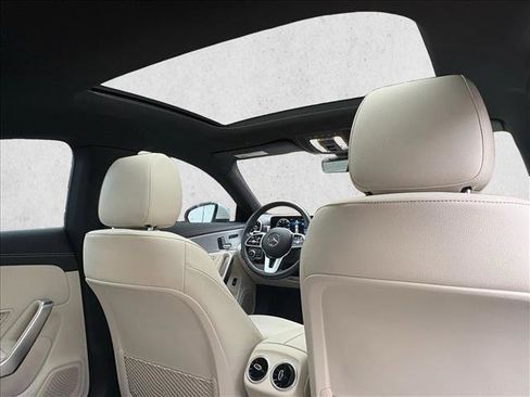 Certified 2022 Mercedes-Benz CLA 250 image 16