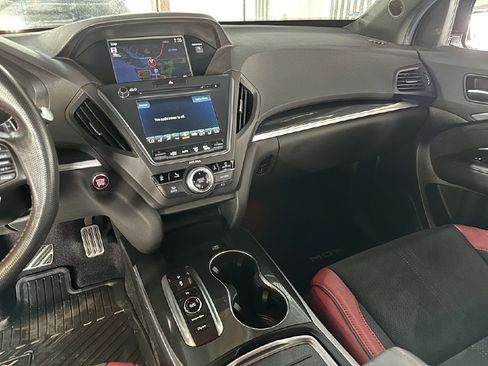 Used 2020 Acura MDX A-Spec image 14