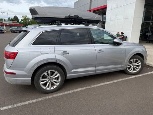 Used 2019 Audi Q7 3.0T Premium Plus w/ Premium Plus Package AWD/4WD image 5