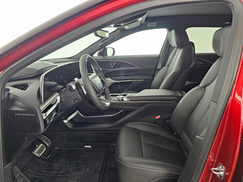 New 2026 Cadillac Lyriq V image 20