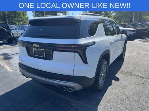 Used 2026 Chevrolet Traverse LT w/ Driver Confidence Package FWD image 5