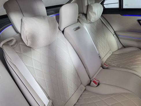 Certified 2025 Mercedes-Benz S 580 4MATIC Sedan image 28