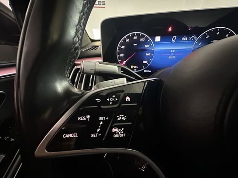 Used 2021 Mercedes-Benz S 580 4MATIC Sedan w/ AMG Line image 32