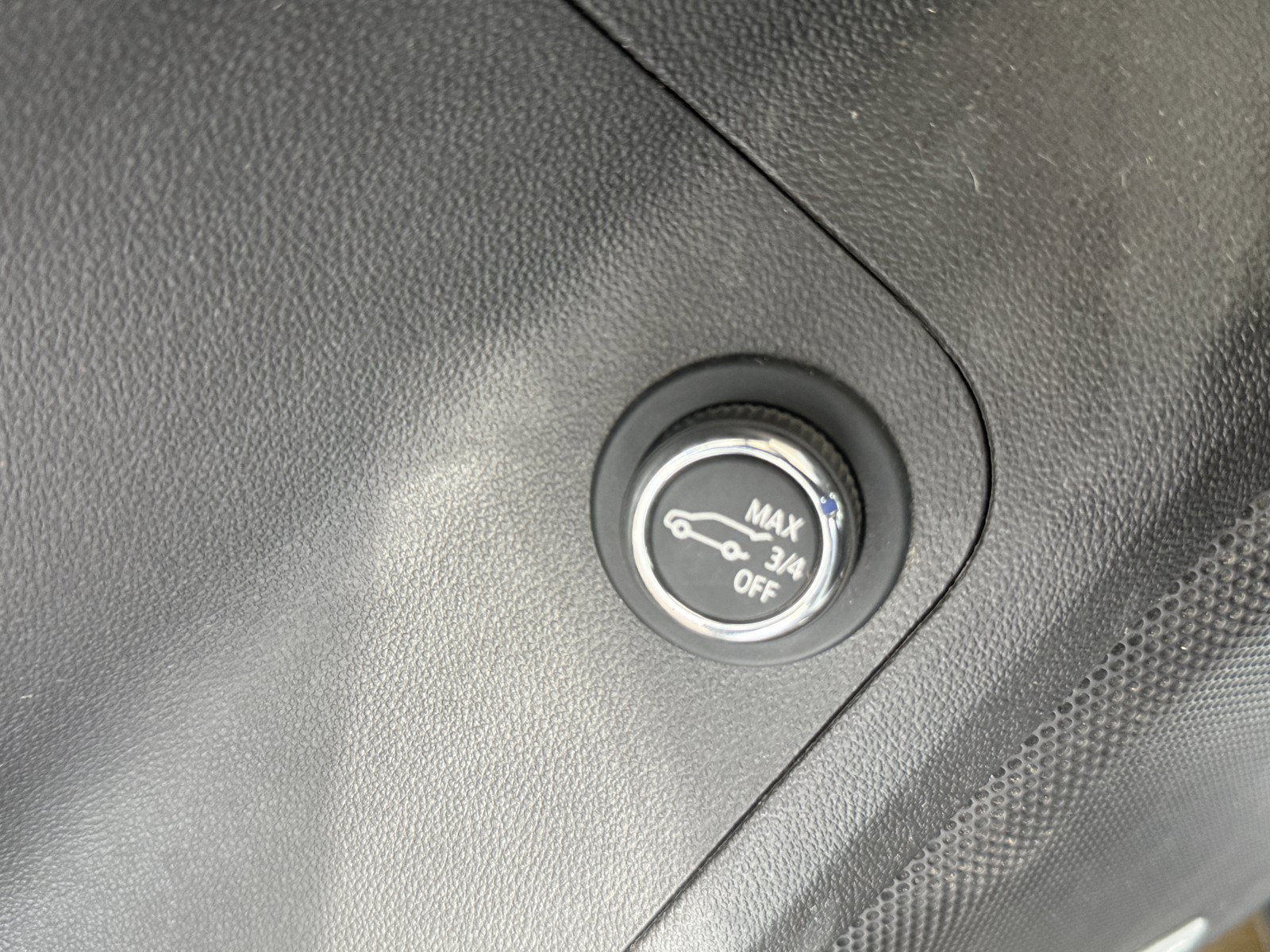 Used 2021 GMC Acadia AT4 w/ LPO, Floor Liner Package AWD/4WD image 26