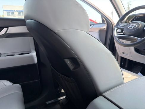 Used 2024 Hyundai Palisade SEL FWD image 37
