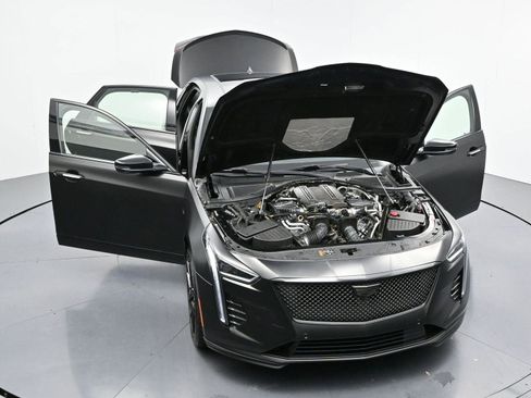 Used 2019 Cadillac CT6 V w/ Driver Assist Package image 43