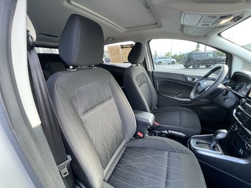 Used 2021 Ford EcoSport SE image 28