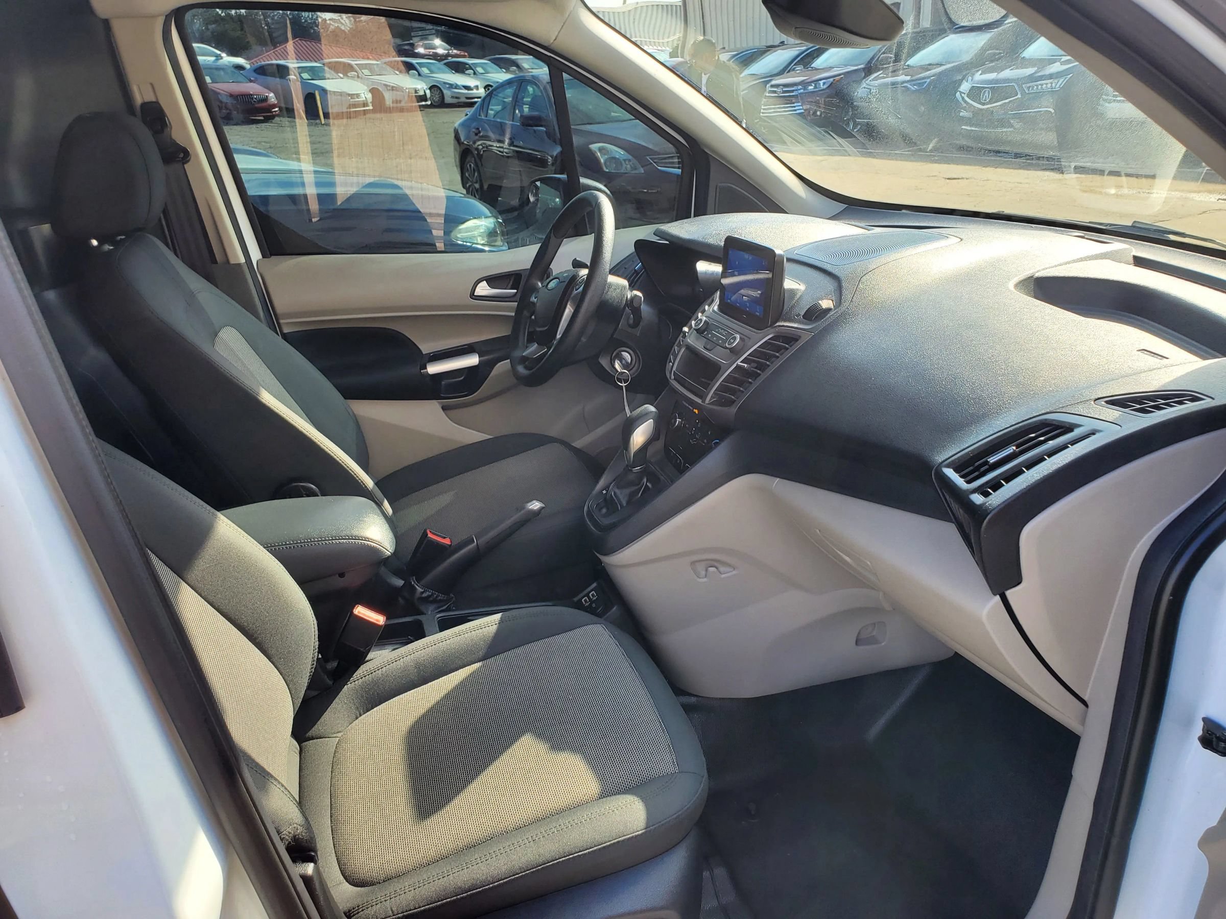 Used 2021 Ford Transit Connect XLT FWD image 19