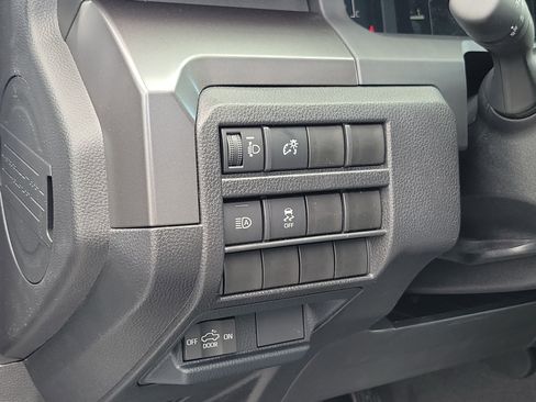 New 2026 Toyota Tacoma SR5 AWD/4WD image 18
