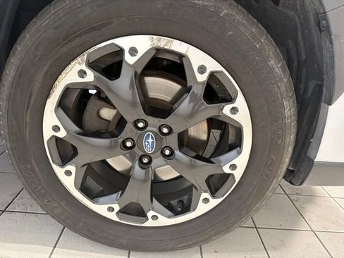 Used 2021 Subaru Crosstrek 2.0i Premium AWD/4WD image 4