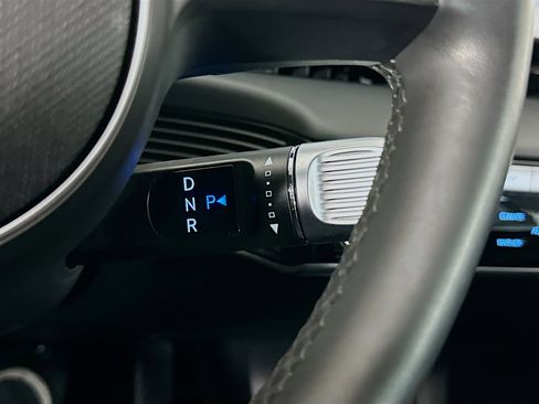 Used 2024 Hyundai Ioniq 5 SE image 24