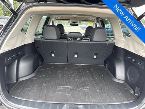 Used 2020 Subaru Forester Touring w/ Popular Package #2 AWD/4WD image 9