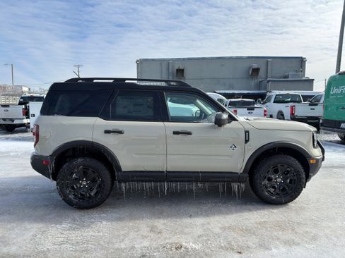 New 2025 Ford Bronco Sport Outer Banks w/ Sasquatch Outer Banks Package image 14