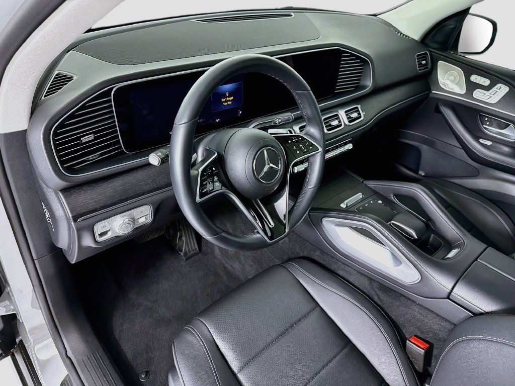 Used 2026 Mercedes-Benz GLE 350 4MATIC image 9