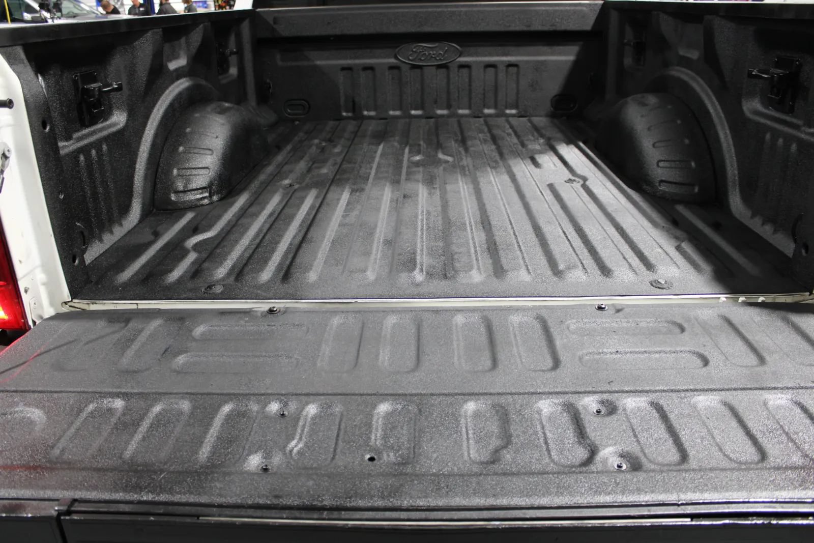 Used 2022 Ford F250 Lariat w/ Tremor Off-Road Package AWD/4WD image 33