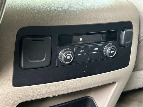Used 2017 Chevrolet Tahoe LS RWD image 23