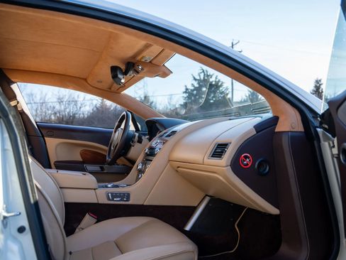 Used 2014 Aston Martin Rapide S image 13