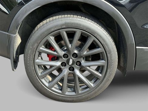 Used 2021 Cadillac XT4 Sport w/ Cold Weather Package image 13