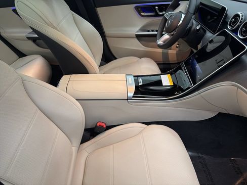 Used 2026 Mercedes-Benz C 300 Sedan image 30