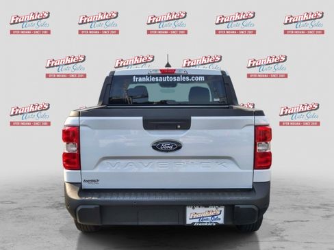 Used 2025 Ford Maverick XL w/ Equipment Group 102A AWD/4WD image 4