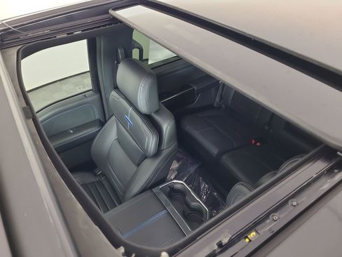 New 2026 Ford F350 Platinum w/ Tremor Off-Road Package image 9