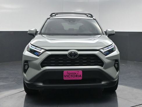 Used 2023 Toyota RAV4 XLE Premium image 18