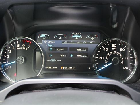 Used 2016 Ford F150 Lariat image 8