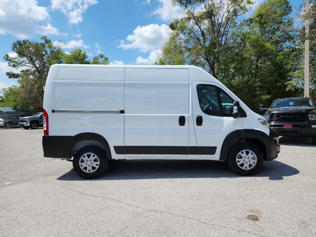 New 2026 RAM ProMaster 2500 w/ Quick Order Package 22G SLT FWD image 3