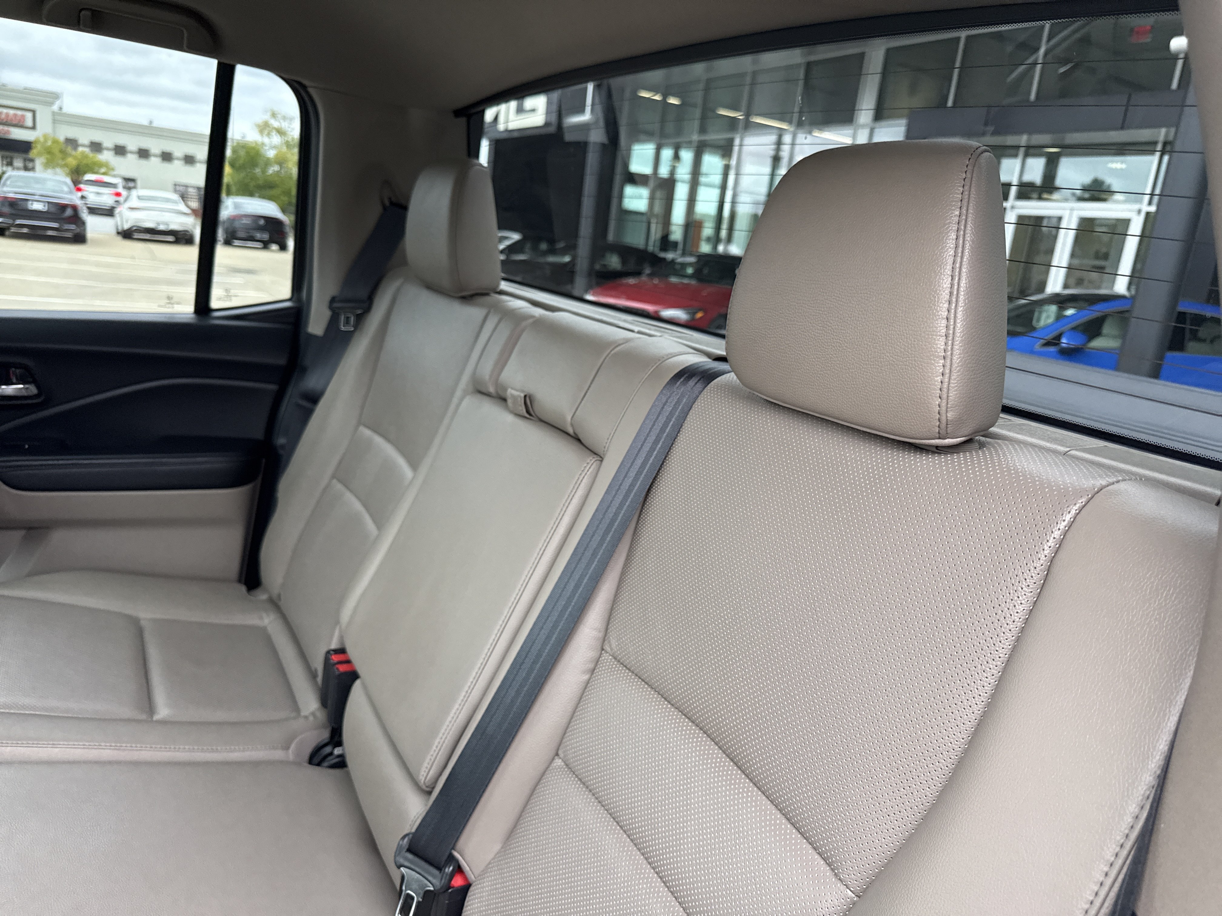 Used 2017 Honda Ridgeline RTL-T image 29