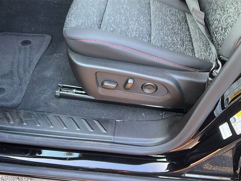 New 2026 Chevrolet Colorado Z71 image 14