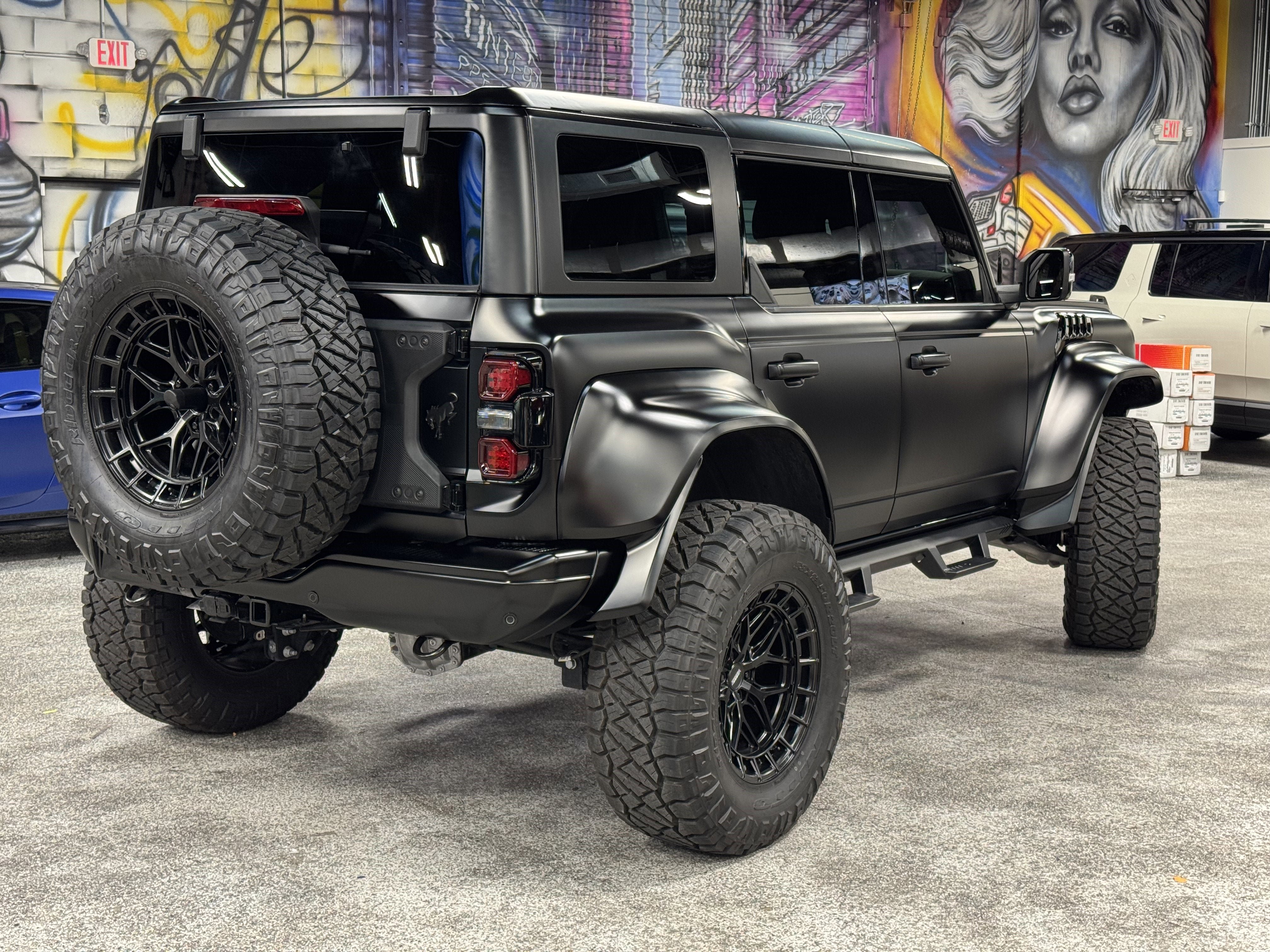 Used 2024 Ford Bronco Raptor AWD/4WD image 4