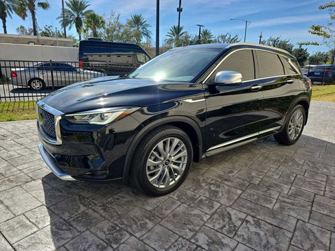 Certified 2024 INFINITI QX50 Luxe w/ Accent Package image 7