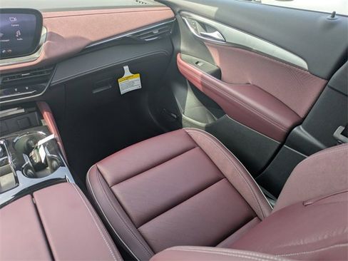 New 2025 Buick Envision Sport Touring image 15
