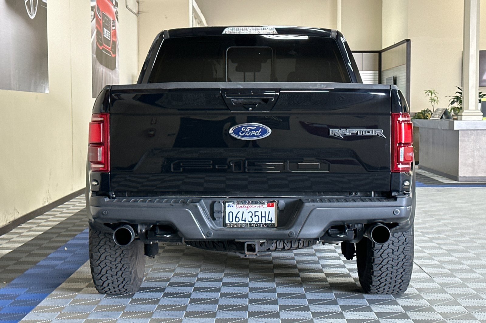 Used 2020 Ford F150 Raptor w/ Equipment Group 802A Luxury AWD/4WD image 5