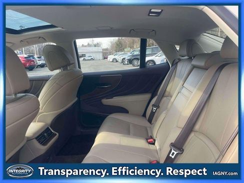 Used 2018 Lexus LS 500 AWD image 12