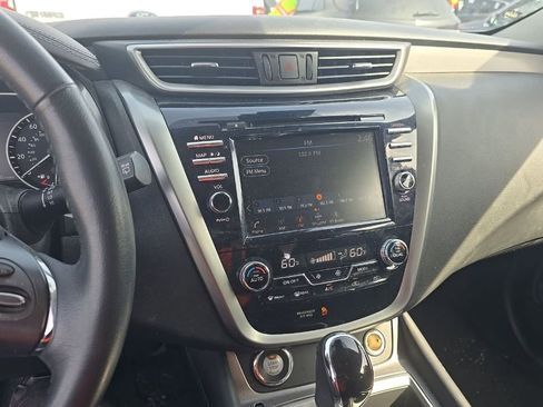 Used 2023 Nissan Murano SL w/ SL Moonroof Package image 5