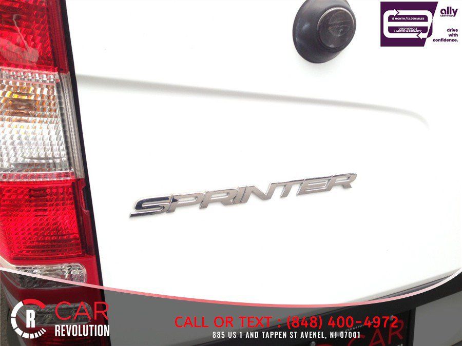 Used 2018 Mercedes-Benz Sprinter 2500 image 59