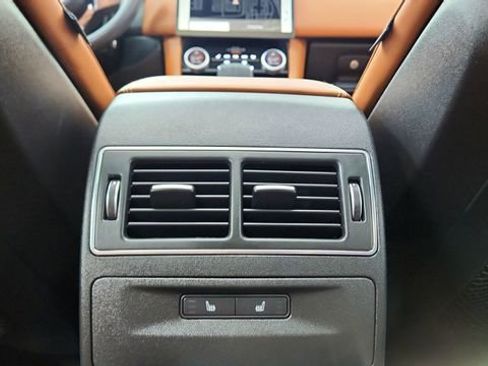 Used 2025 Jaguar F-PACE R-Dynamic S image 37