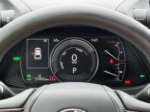 Used 2023 Lexus UX 250h FWD w/ Premium Package image 22