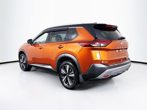 Used 2021 Nissan Rogue SL w/ Premium Package image 5