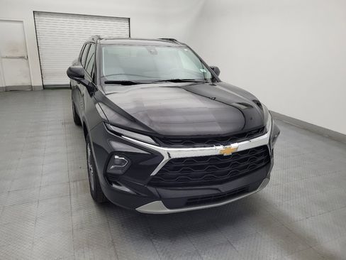 Used 2024 Chevrolet Blazer LT w/ Convenience Package FWD image 14