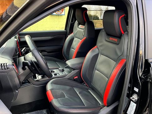 Used 2025 Ford Ranger Raptor image 9
