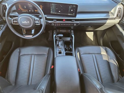 Certified 2024 Kia Sorento S image 5